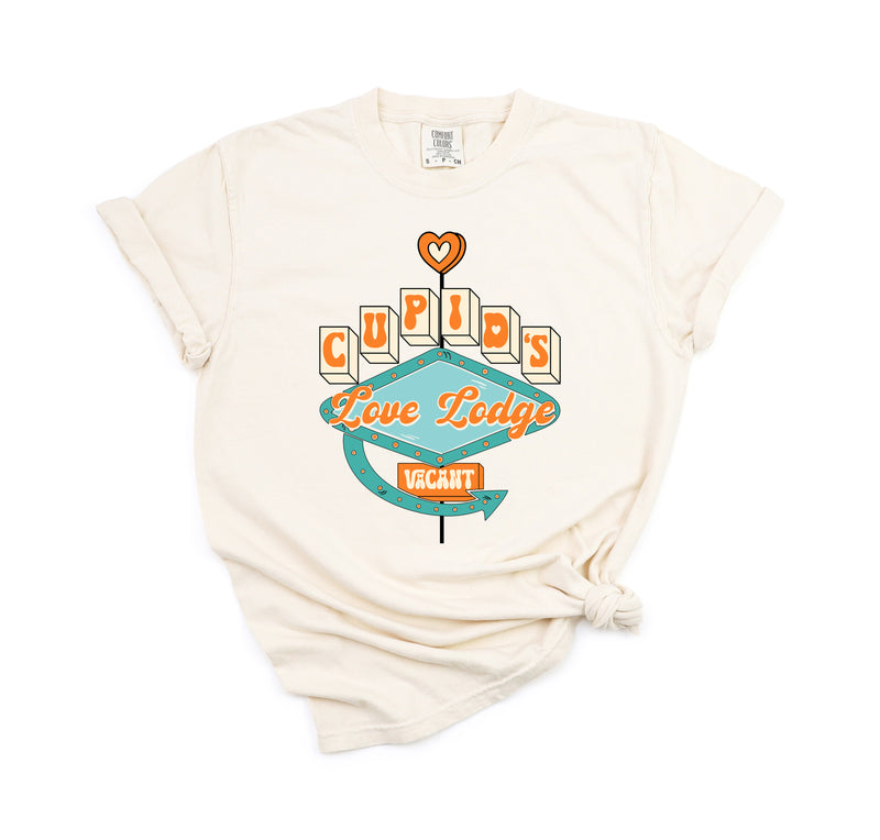 Cupid's Love Lounge Vacant - Comfort Colors Unisex Adult Tee